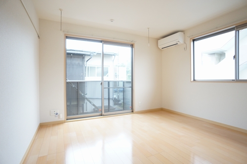 MY エスポアール 204号-2