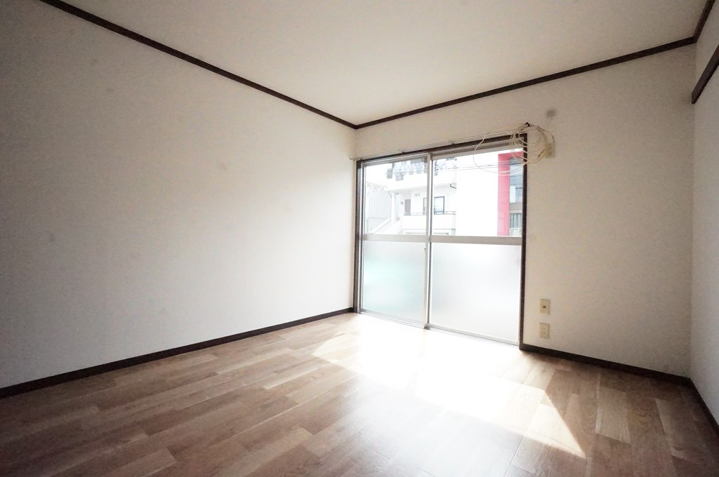 エクセル湘南台 106号-3