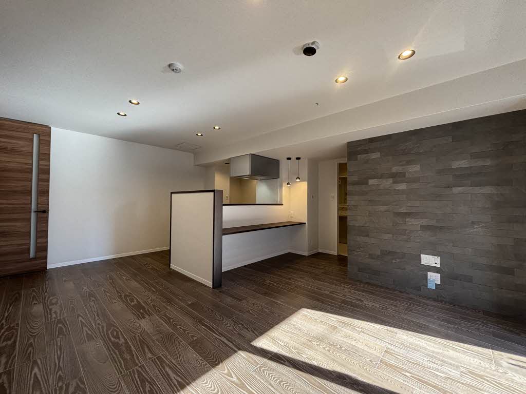 アコルデ弥勒寺 202号-2