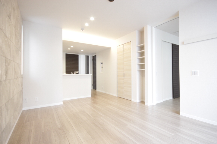 メゾン オルジュ 305号-2