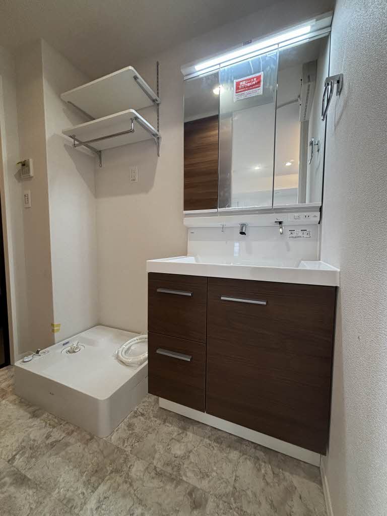 シャーメゾン大和東レジデンス 302号-11