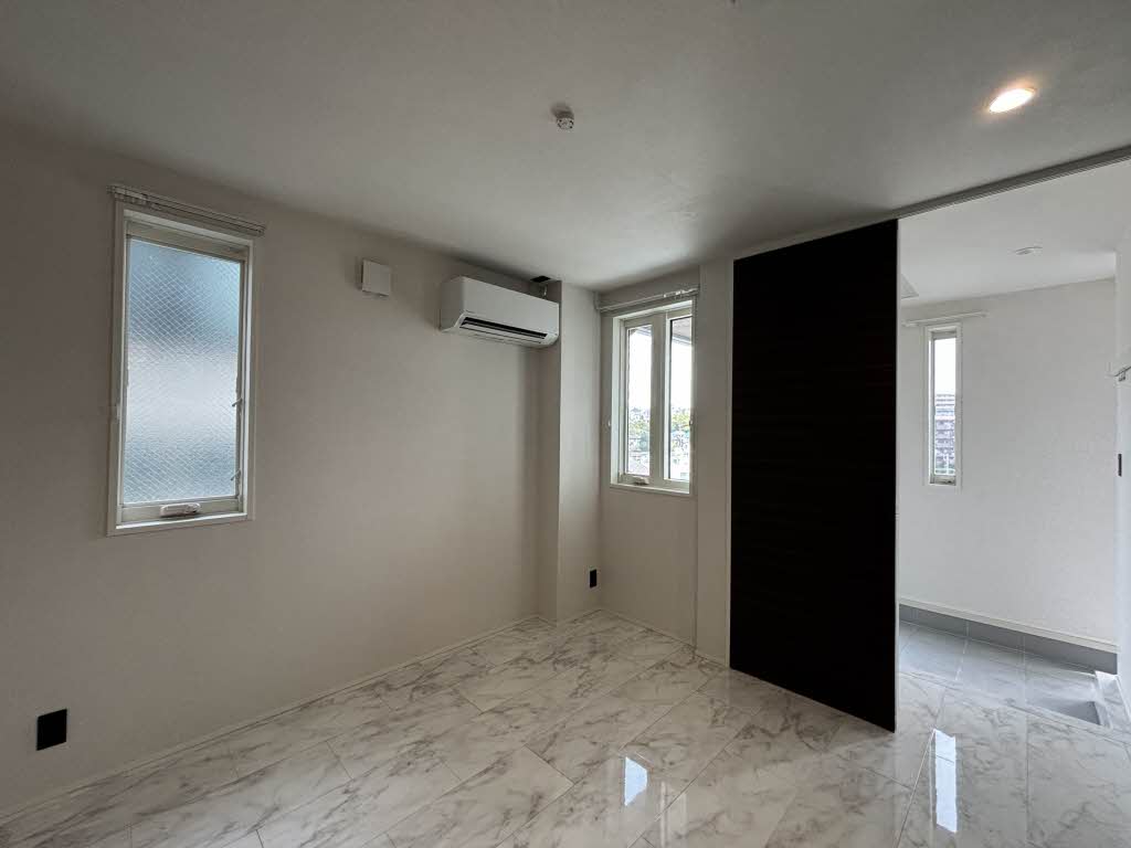 アヴェニール宮崎台 102号-4