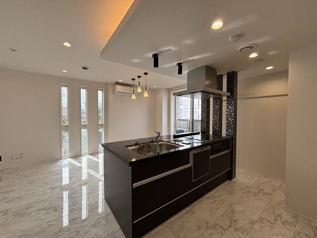 アヴェニール宮崎台 301号-2