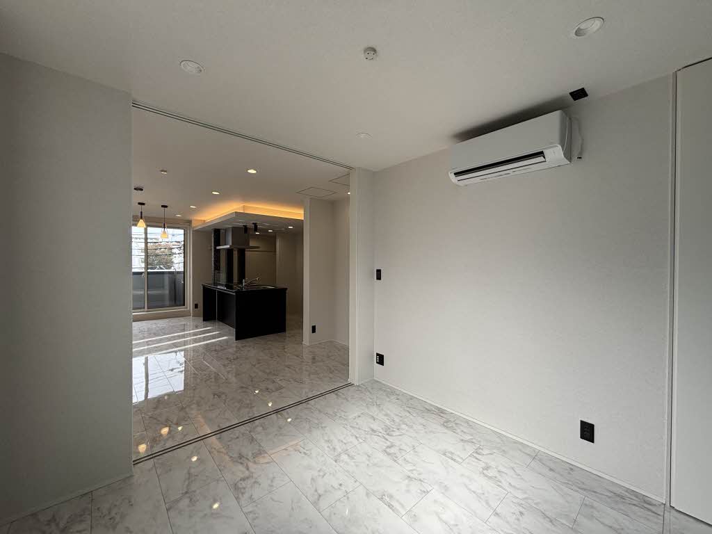 アヴェニール宮崎台 301号-5