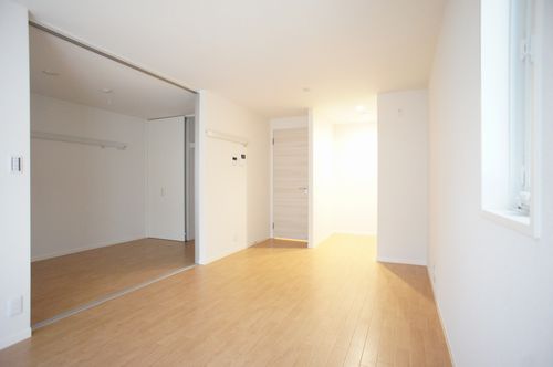 フローラ　Ⅴ 201号-3