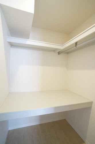 Ｒｅｓｉｄｅｎｃｅ　ＦＵＺＩＭＩ　Ⅲ 102号-5