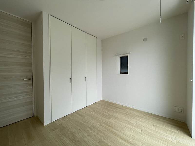 ラ・ヴィエルジュ　Ⅱ 103号-4