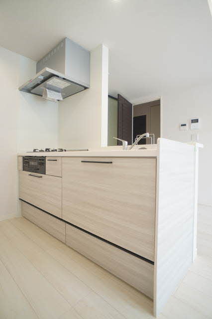 ノーブル・ユウ 203号-4