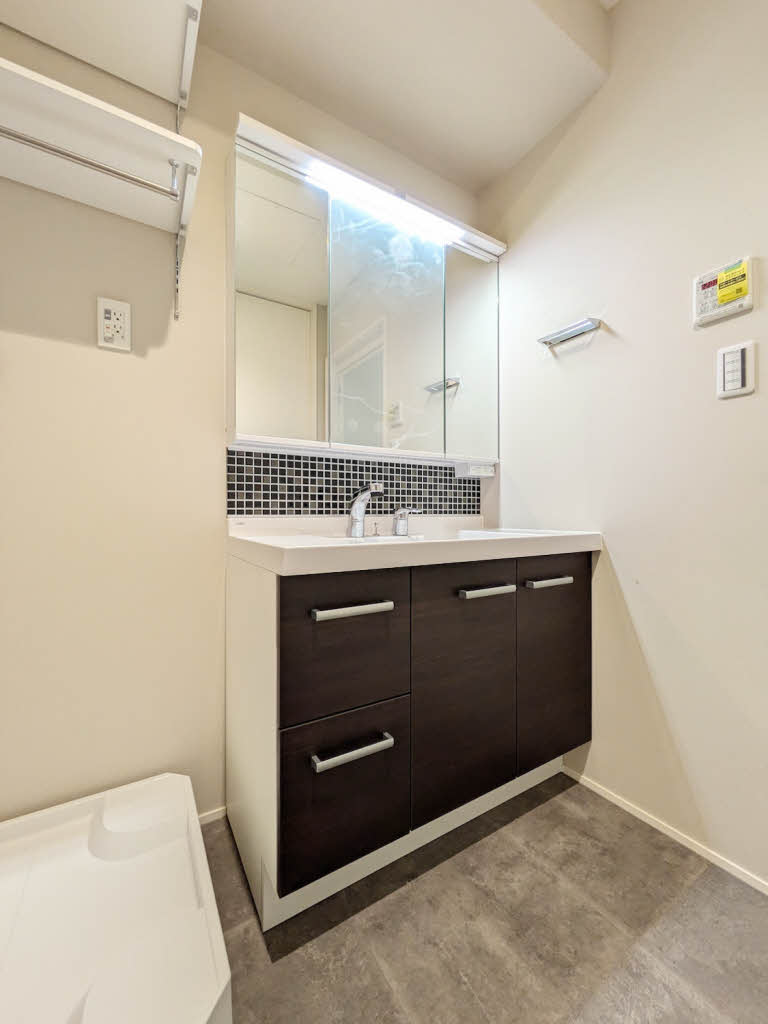 ラヴィベール　都筑 301号-9