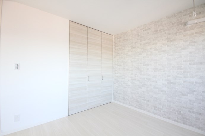 リヴァージュメゾン 302号-3