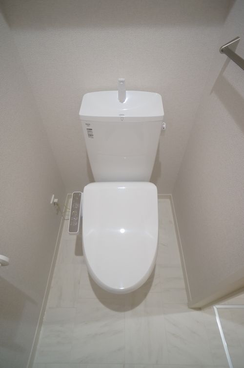 Ｒｏｓｅ　Ｗｏｏｄ 301号-9