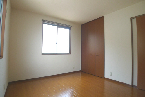 プラネットフラット野比 201号-3