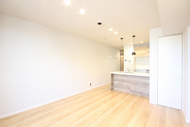 メゾン　ジャパネスク 201号-6