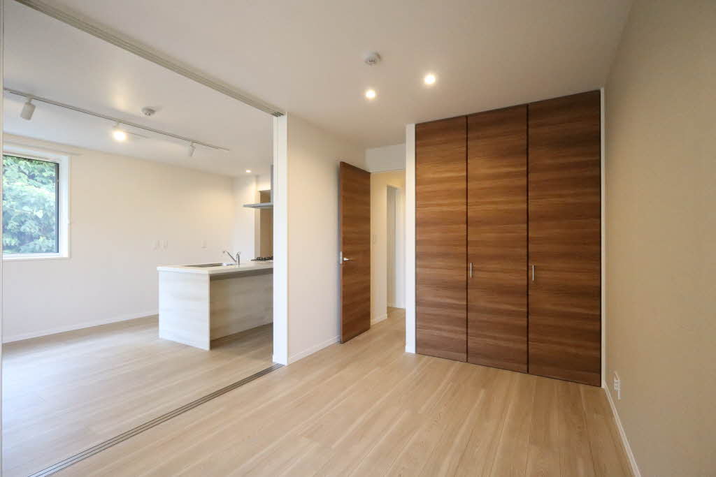 タカミ・エム 201号-6