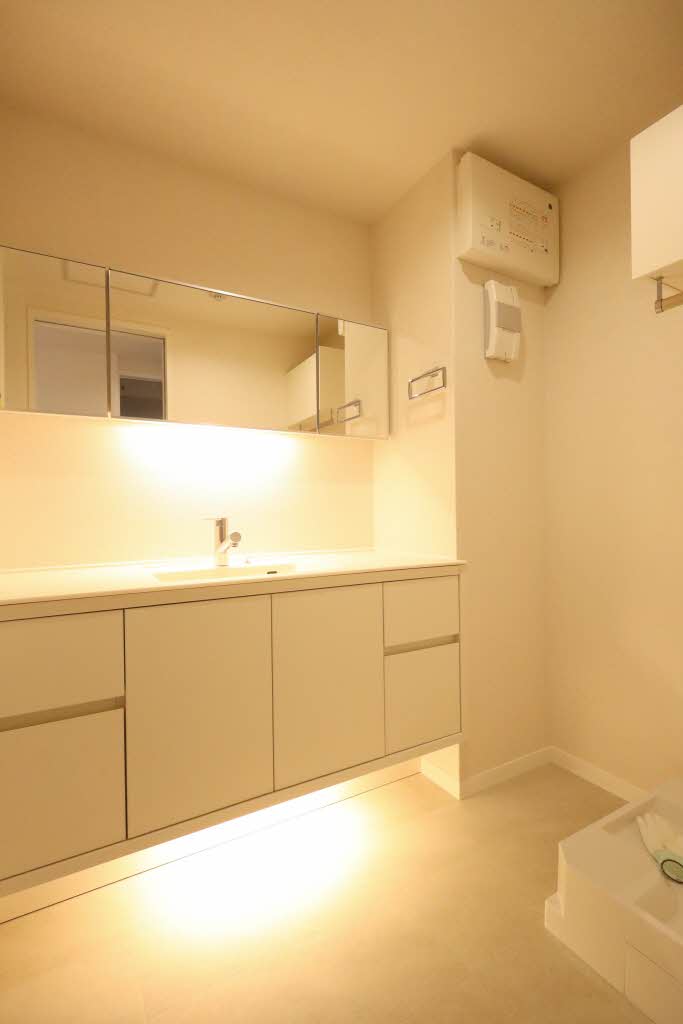 タカミ・エム 201号-8