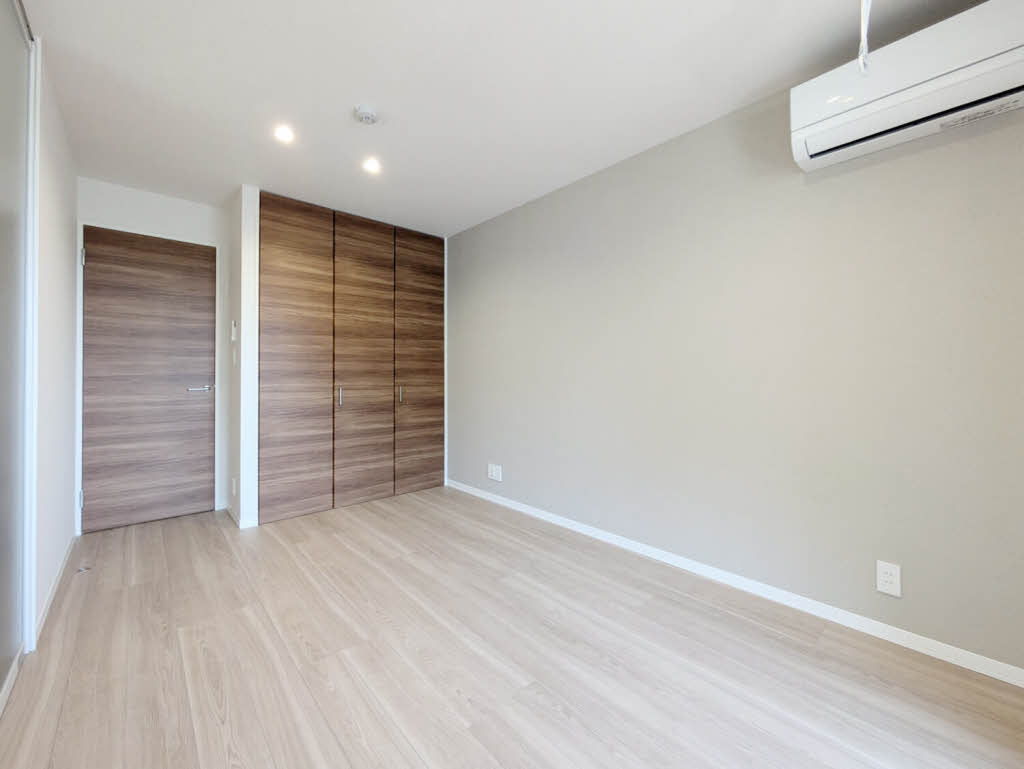 タカミ・エム 301号-7