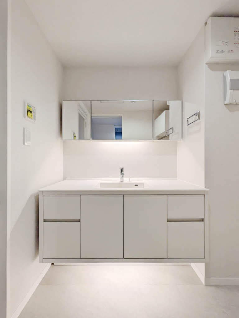 タカミ・エム 301号-8