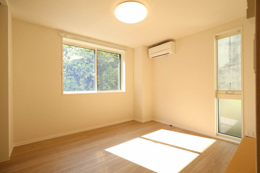 タカミ・エム 401号-9