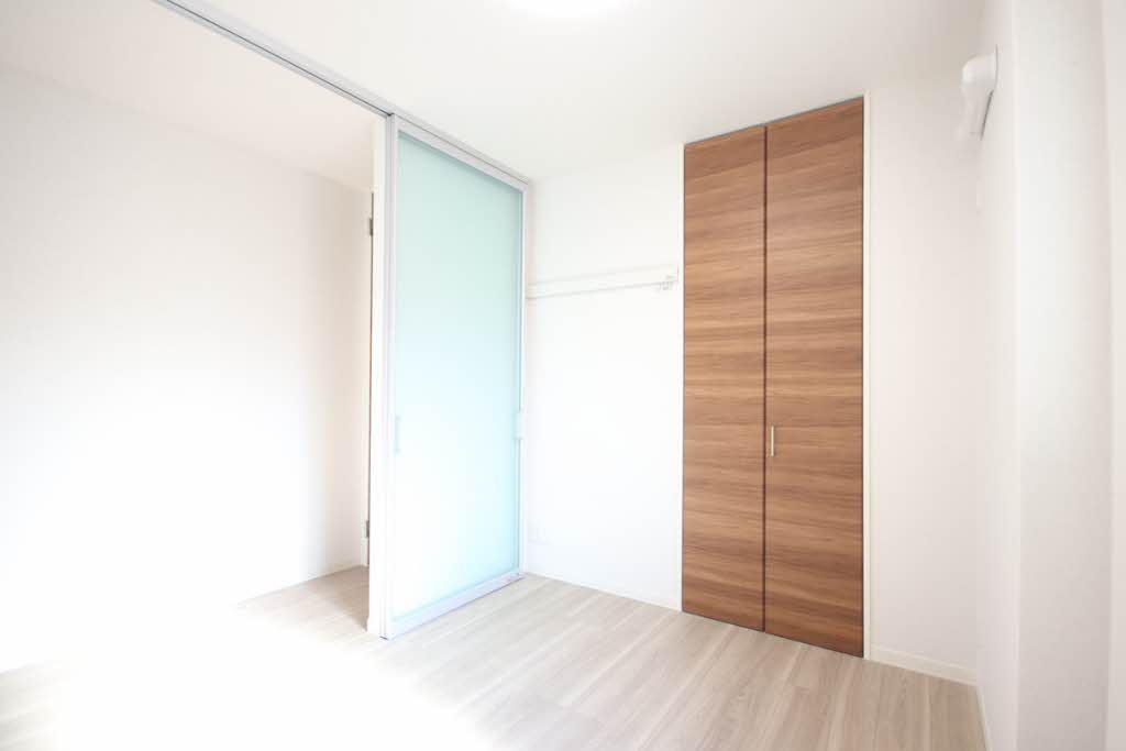 スカイレジデンス 302号-4