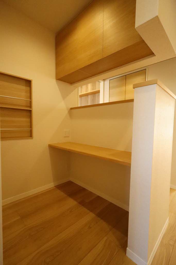 逗子弐番館 201号-11