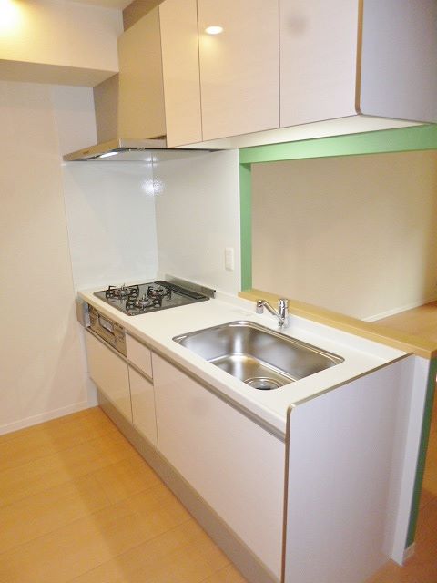 エリス　コート 203号-3
