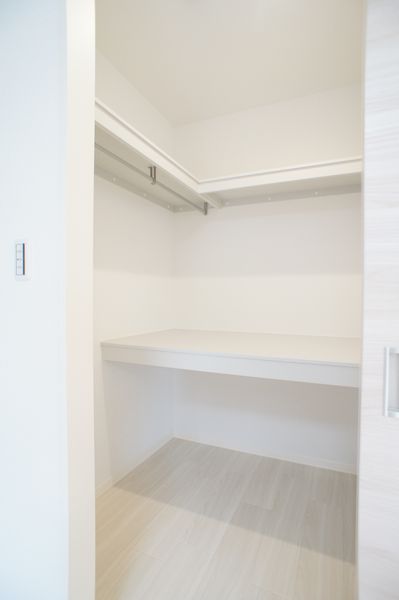 Emile Maison 102号-7