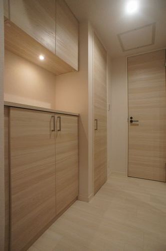 ＥＭＹ・コスモ 203号-11