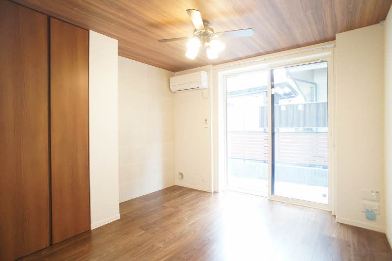 フォーシーズン 101号-2