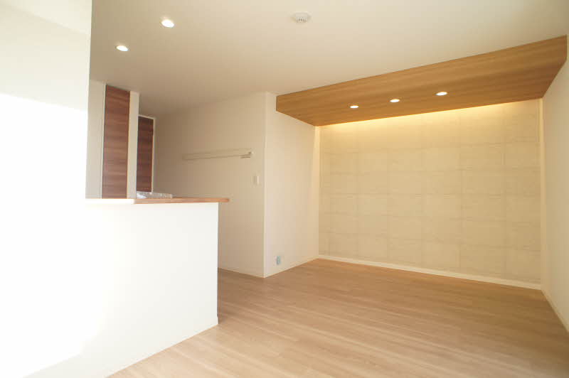プラスシティ橋本 206号-2