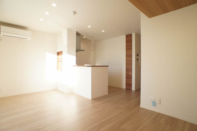 プラスシティ橋本 206号-3