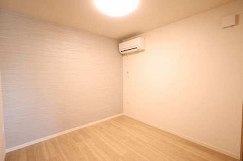 トロワベルテュ 102号-5