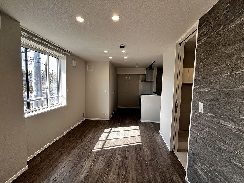 フォレスト 305号-2