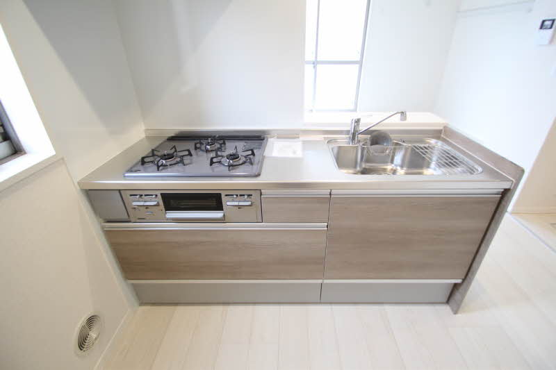 コンフォ－ティアⅡ 102号-4