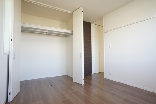 ドゥ ラ レーヌ F 201号-7