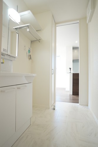 ドゥ ラ レーヌ F 201号-9