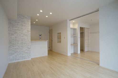 コンフォート　ミエル 102号-2