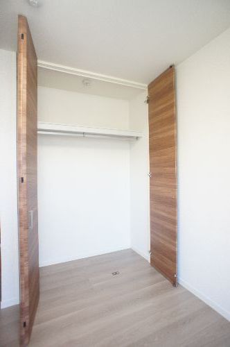 パ-クレジデンス海老名 302号-7