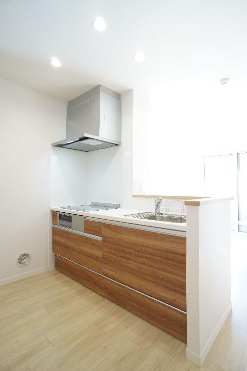 ラ・ルーム泉町 103号-3