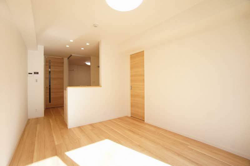 サンピラー湘南 104号-3