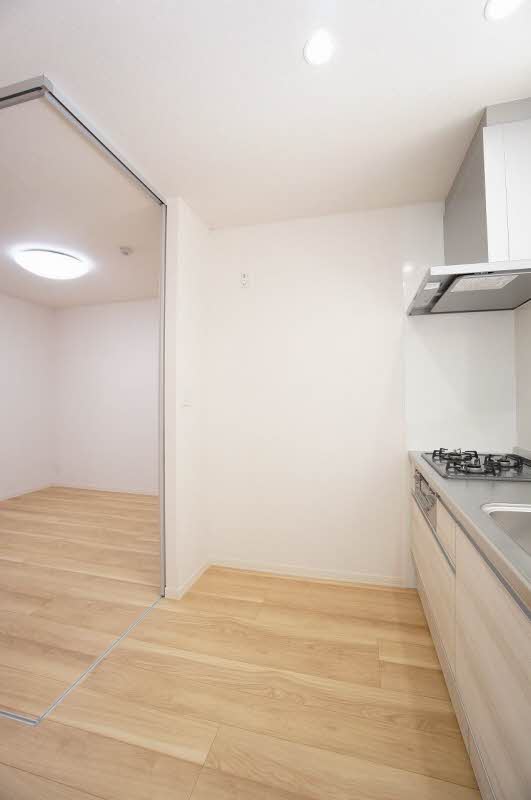 サンピラー湘南 104号-8