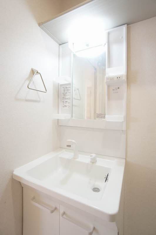 サンピラー湘南 201号-9