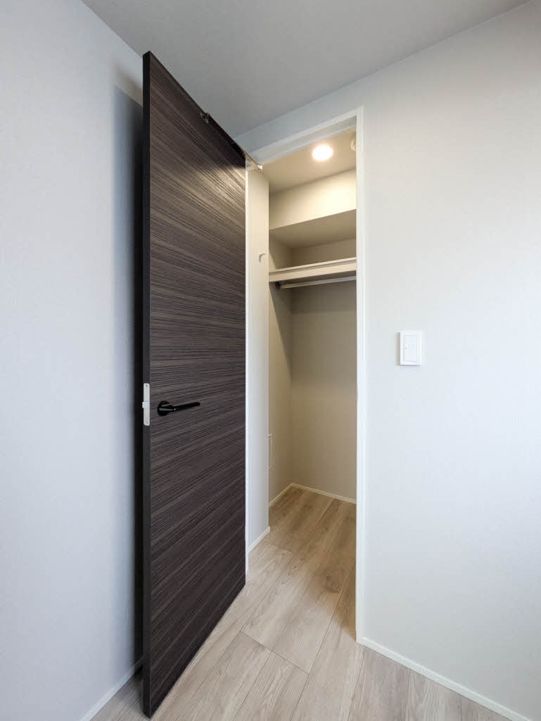 リブス本厚木 701号-6