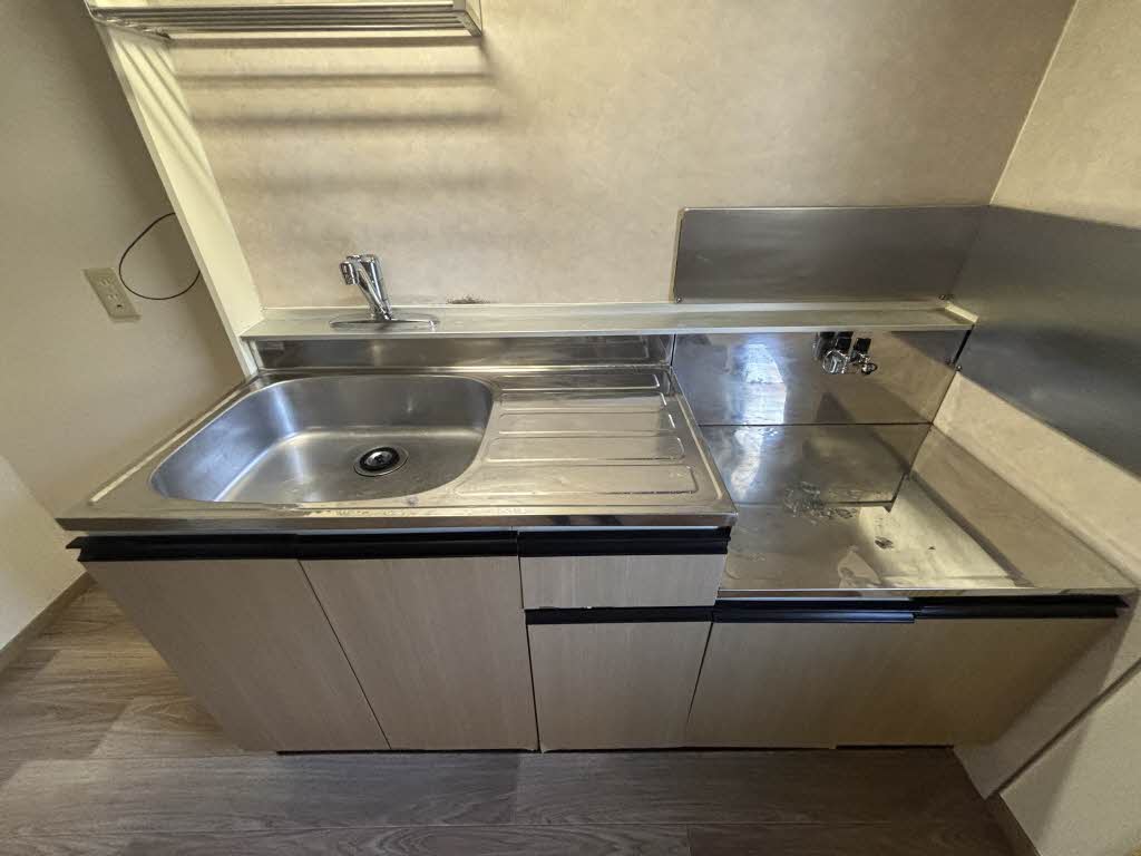 クィーンテラス 202号-7