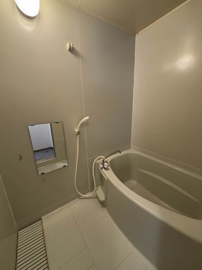 クィーンテラス 202号-9