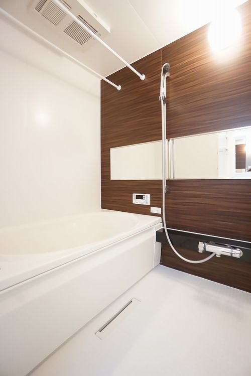 ヴァイセン　レッセル 301号-8