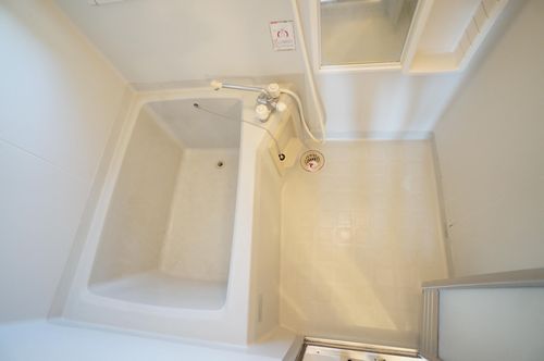 アデリーヌ湘南 202号-14