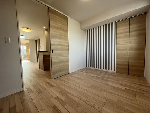 シュトラント茅ヶ崎 201号-4