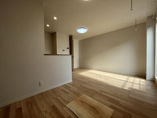 シュトラント茅ヶ崎 202号-4