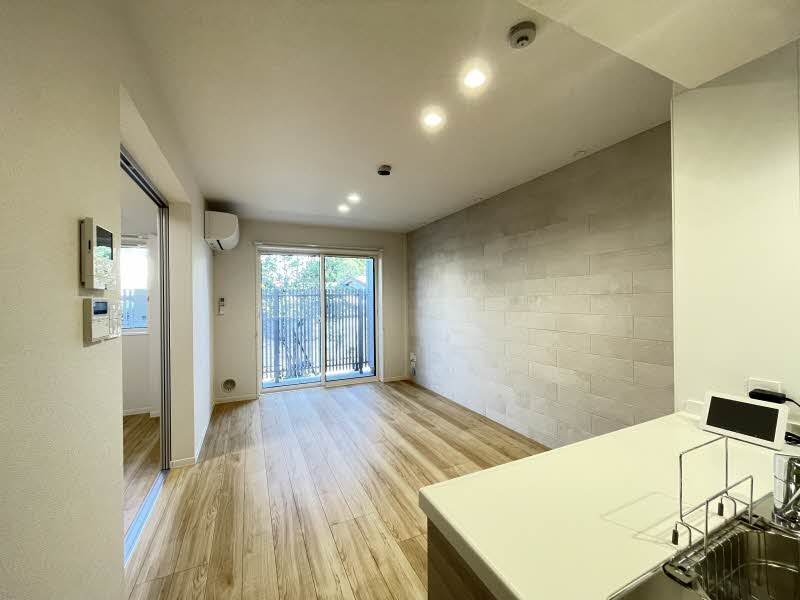 メゾンマーレ由比ヶ浜 103号-3