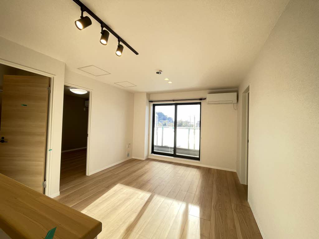 ヴィタ　レンタ 302号-5